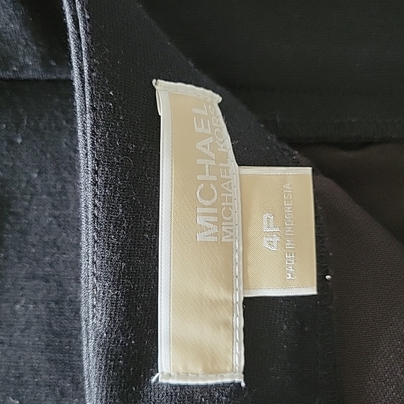Michael Kors Black Skirt Size 4P - Picture 8 of 11